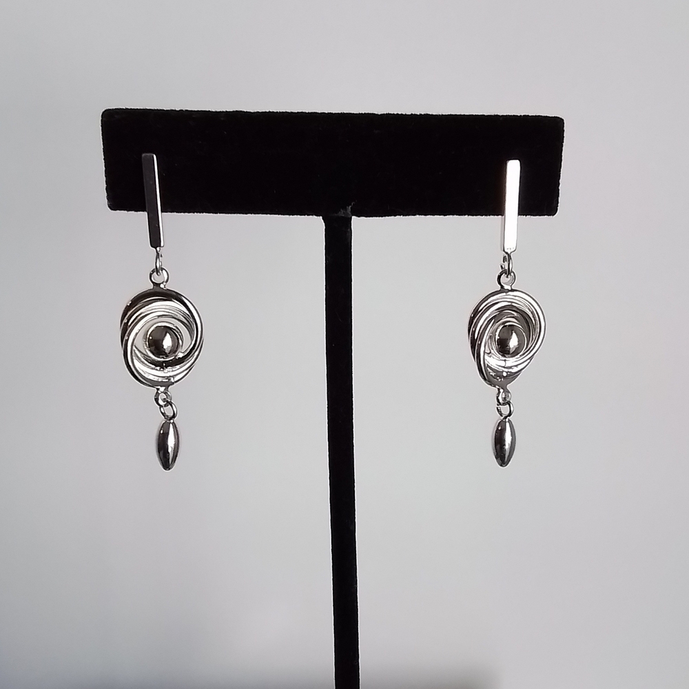 Elegant White Gold Plated Drop Earrings